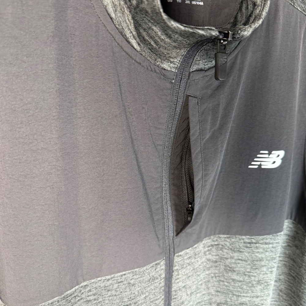 NWT New Balance RC Essential Heat Vest Mens XL Gorpcore Athleisure Tech Layering - Picture 4 of 16